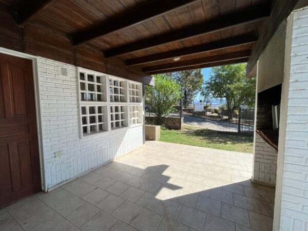 Cabaña en alquiler anual con una hermosa vista. - Imagen 13