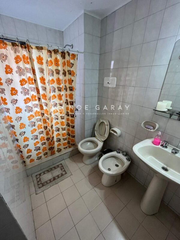 Departamento en alquiler anual en pleno centro. - Imagen 5
