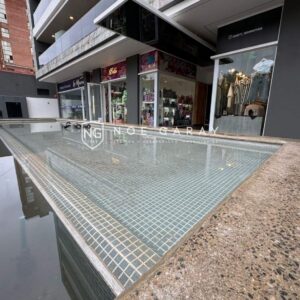 Local en alquiler en paseo comercial Veneto VIII