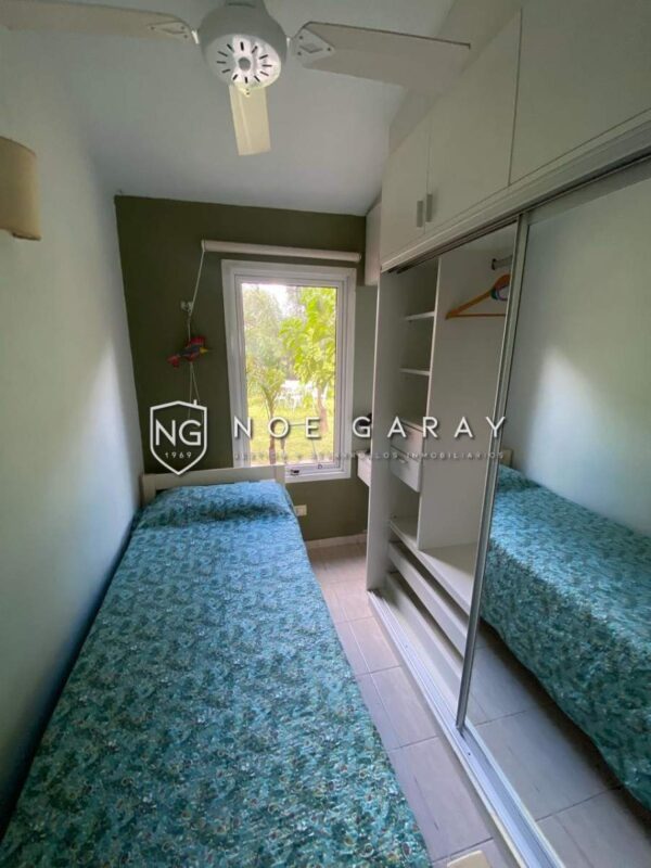 Fi209430