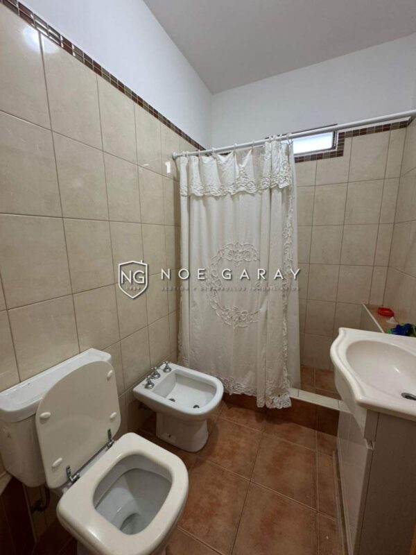 Casa en Venta en Villa del Lago con Increíbles Vistas - Imagen 11