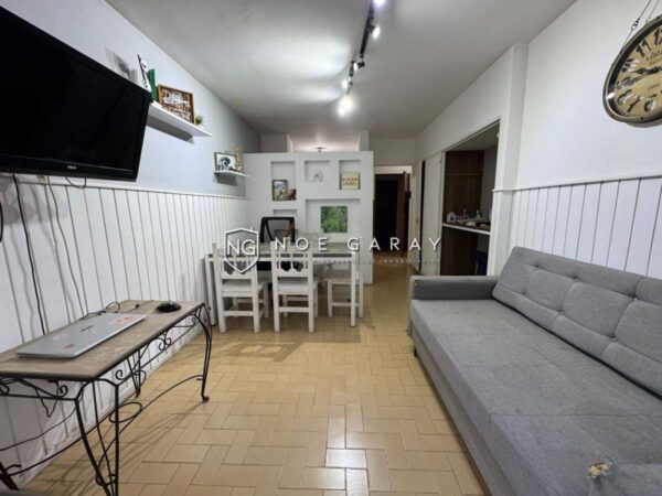 Dpto en venta a metros de la Peatonal de Carlos Paz con balcon y cochera