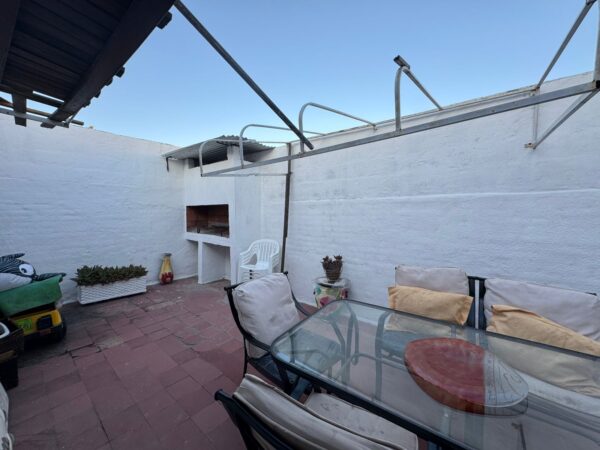 Departamento de 1 Dormitorio con Patio Propio - Imagen 5