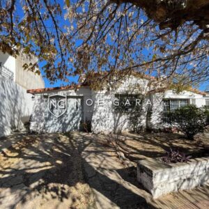 Departamento en alquiler anual con patio