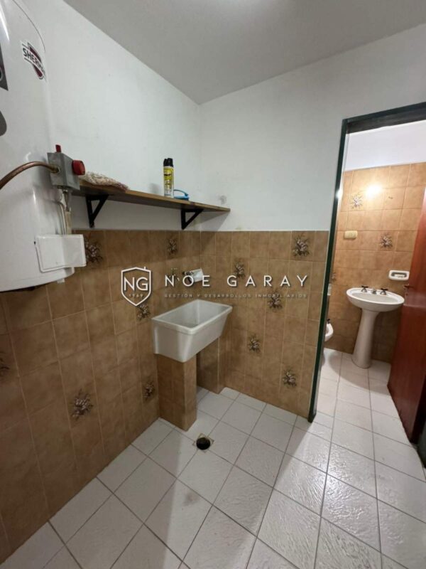 Duplex en alquiler anual cerca de la costanera - Imagen 5