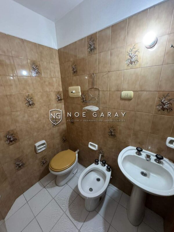 Duplex en alquiler anual cerca de la costanera - Imagen 6