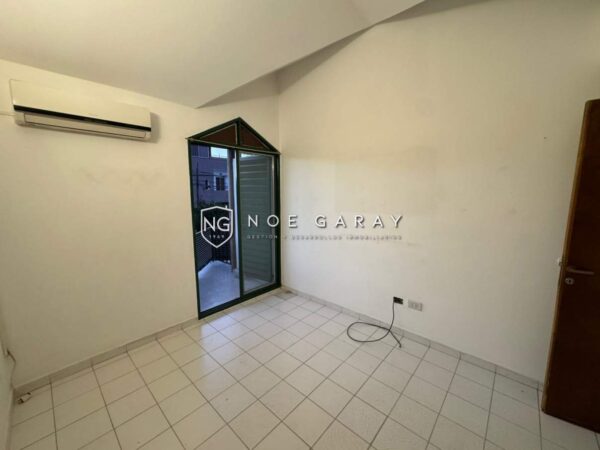 Duplex en alquiler anual cerca de la costanera - Imagen 7