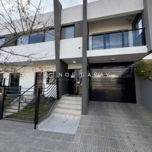 Dpto en alquiler anual AMOBLADO con cochera