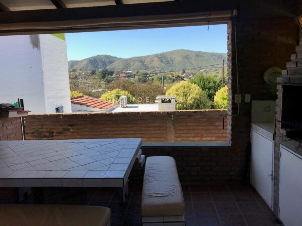 Casa en Venta a 2 cuadras del rio Fantasio - Imagen 13