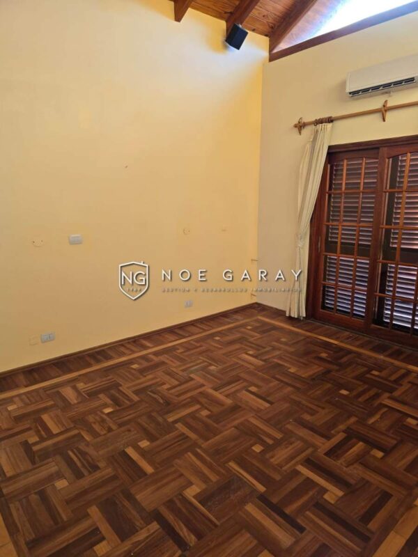 Casa en venta en Lago Azul  Vista al Lago San Roque Mas  Departamento independiente - Imagen 6