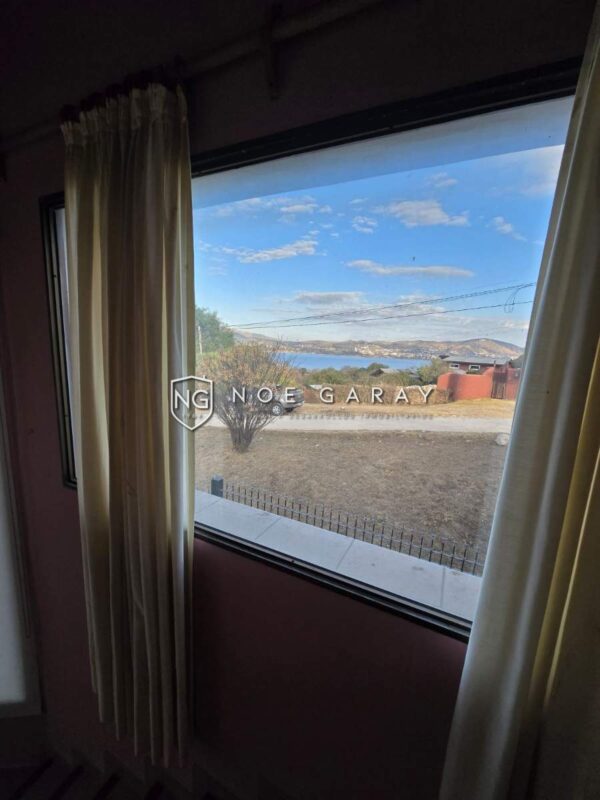 Casa en venta en Lago Azul  Vista al Lago San Roque Mas  Departamento independiente - Imagen 8