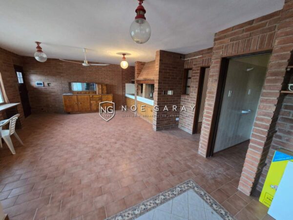 Casa en venta en Lago Azul  Vista al Lago San Roque Mas  Departamento independiente - Imagen 11
