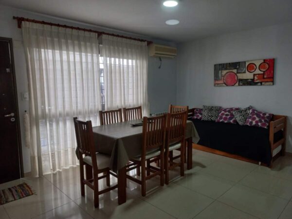 Departamento en venta a metros de la peatonal - Imagen 2