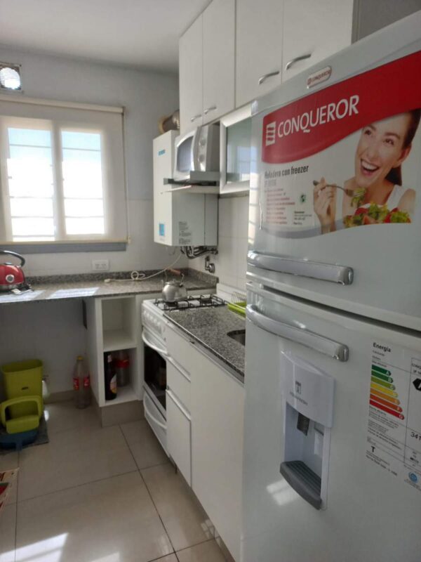 Departamento en venta a metros de la peatonal - Imagen 4