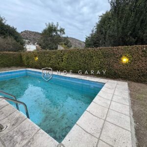 Duplex en alquiler anual a 1 cuadra de carcano