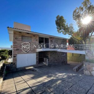 Departamento 3 dormitorios en Alquiler Anual en complejo