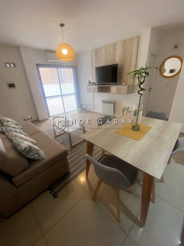 Departamento en venta en Jose Muñoz con patio propio y cochera - Imagen 2