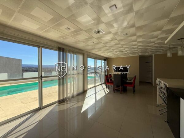 Casa en venta en Becciu con increíble vista - Imagen 12