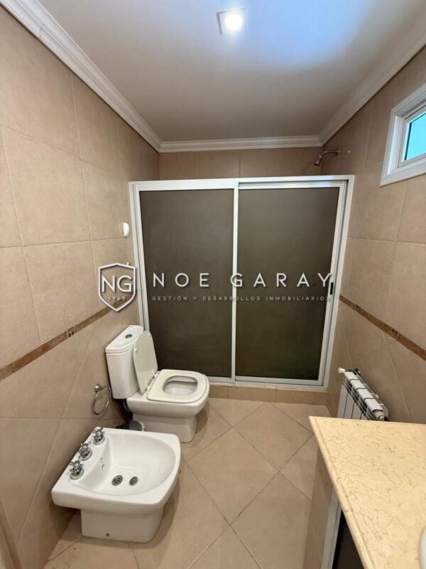 Casa en venta en Becciu con increíble vista - Imagen 13