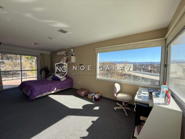 Casa en venta en Becciu con increíble vista - Imagen 25