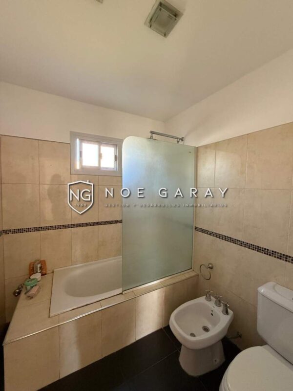 Casa en venta en Becciu con increíble vista - Imagen 28