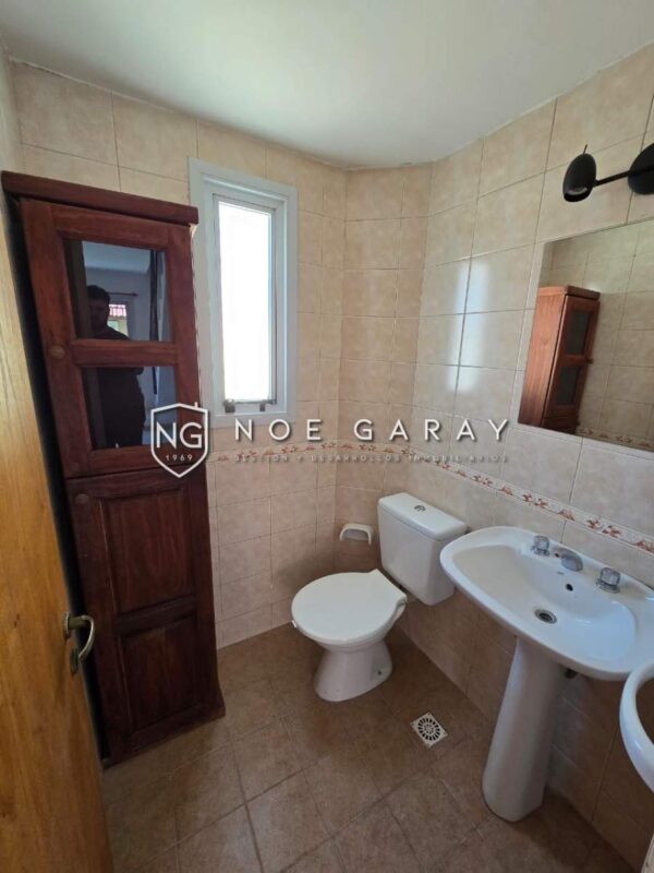 Dpto duplex en alquiler anual - Imagen 8