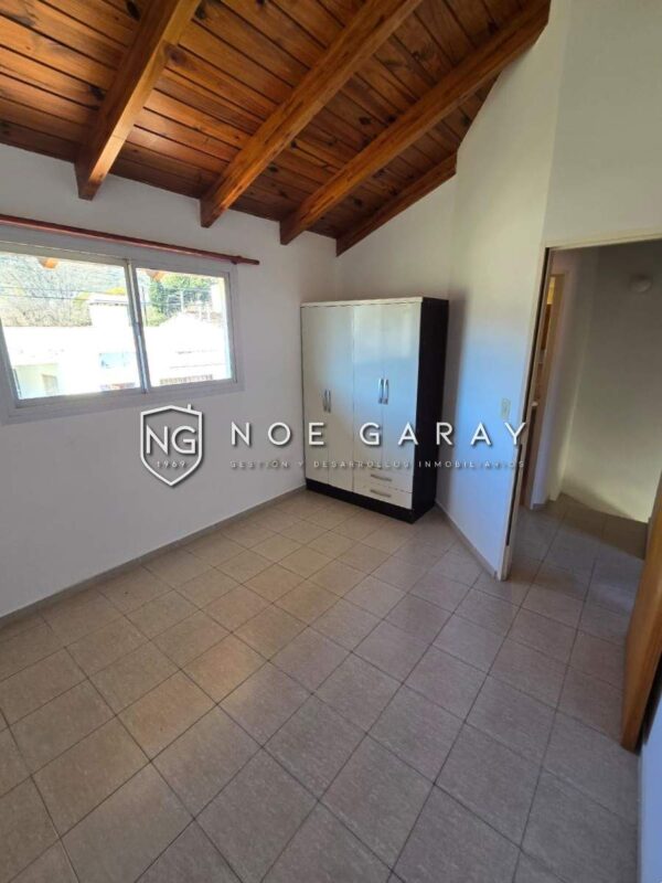 Dpto duplex en alquiler anual - Imagen 13