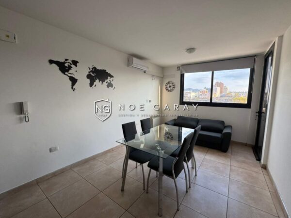 Dpto en venta con balcon a 1 cuadra de la costanera y del Reloj Cucú - Imagen 2