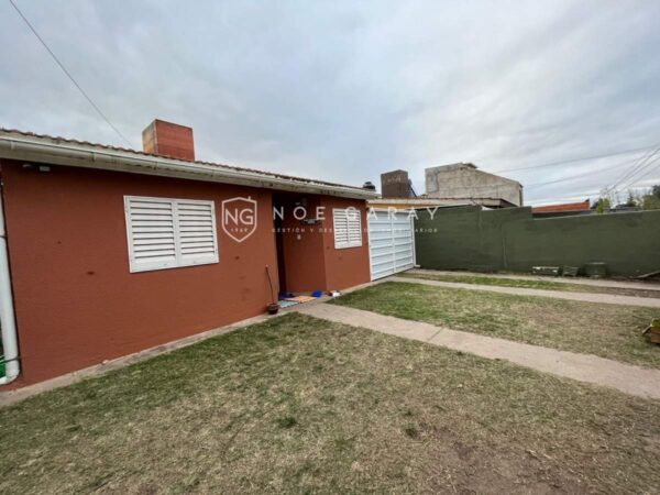 Casa en venta en barrio Centro de Inquilinos
