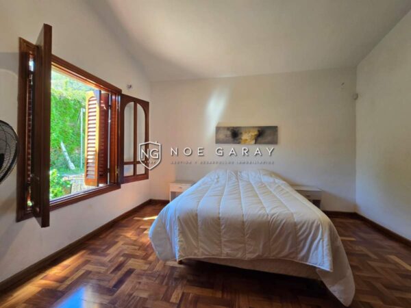 Casa en venta en Villa Carlos Paz con vista panorámica de la ciudad, las sierras y el Lago San Roque - Imagen 17