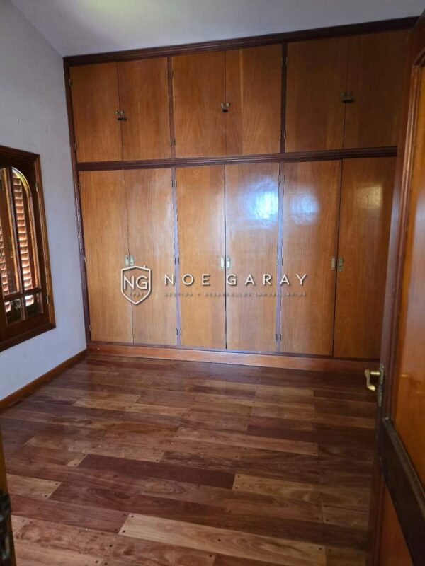 Casa en venta en Villa Carlos Paz con vista panorámica de la ciudad, las sierras y el Lago San Roque - Imagen 19