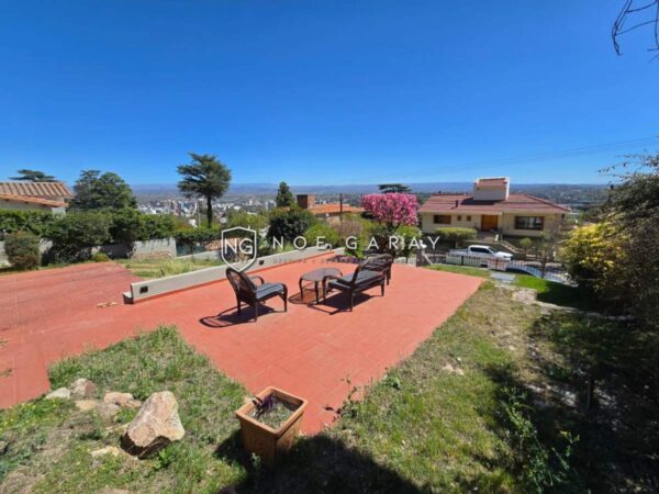 Casa en venta en Villa Carlos Paz con vista panorámica de la ciudad, las sierras y el Lago San Roque - Imagen 24