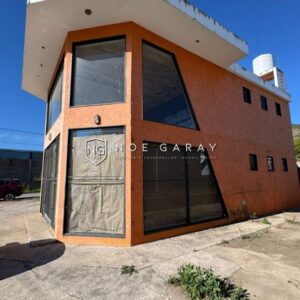 Local en alquiler sobre Av. Carcano