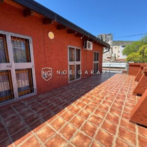 Casa Centrica en Alquiler anual