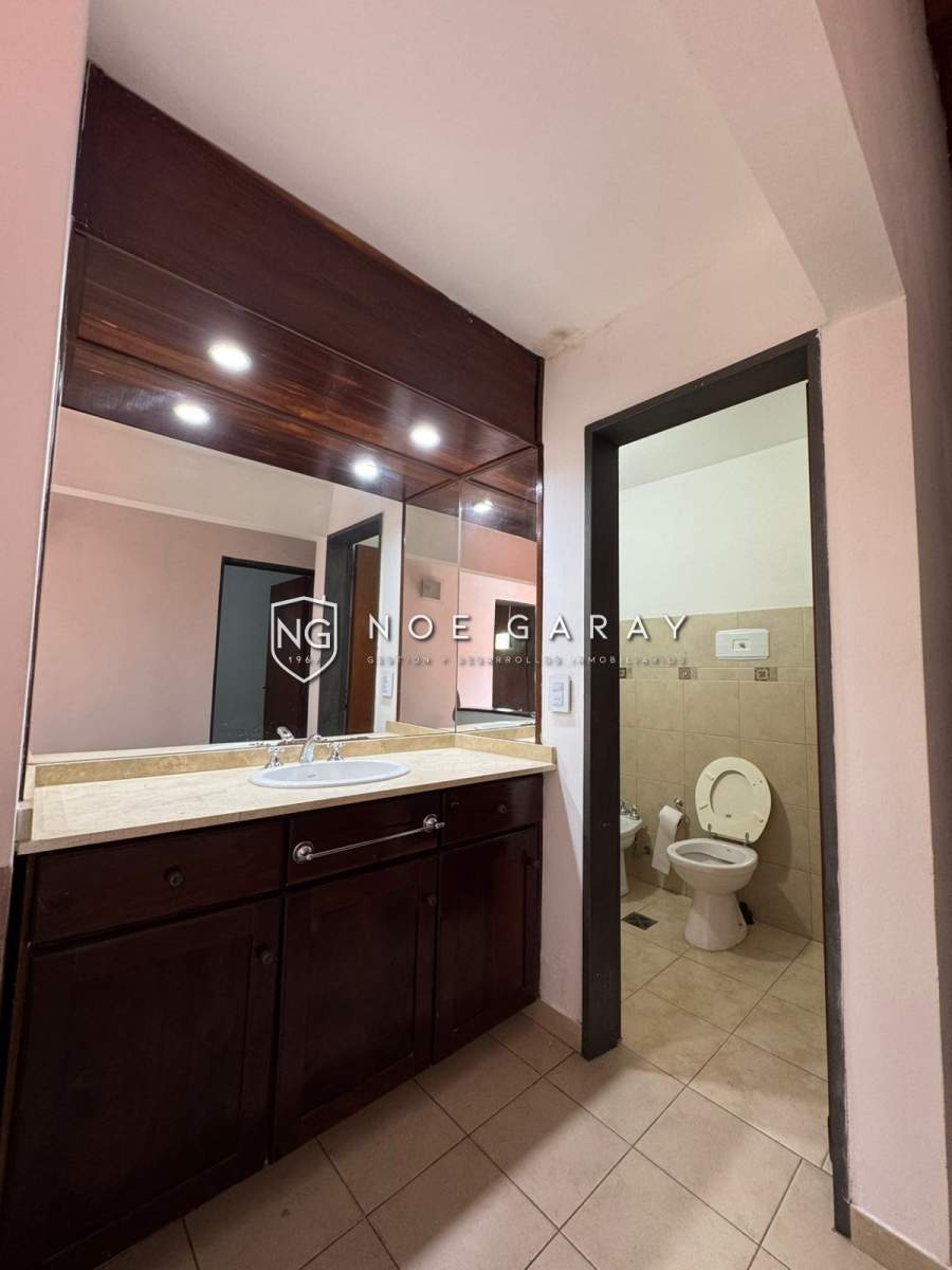 Casa Centrica en Alquiler anual - Imagen 10