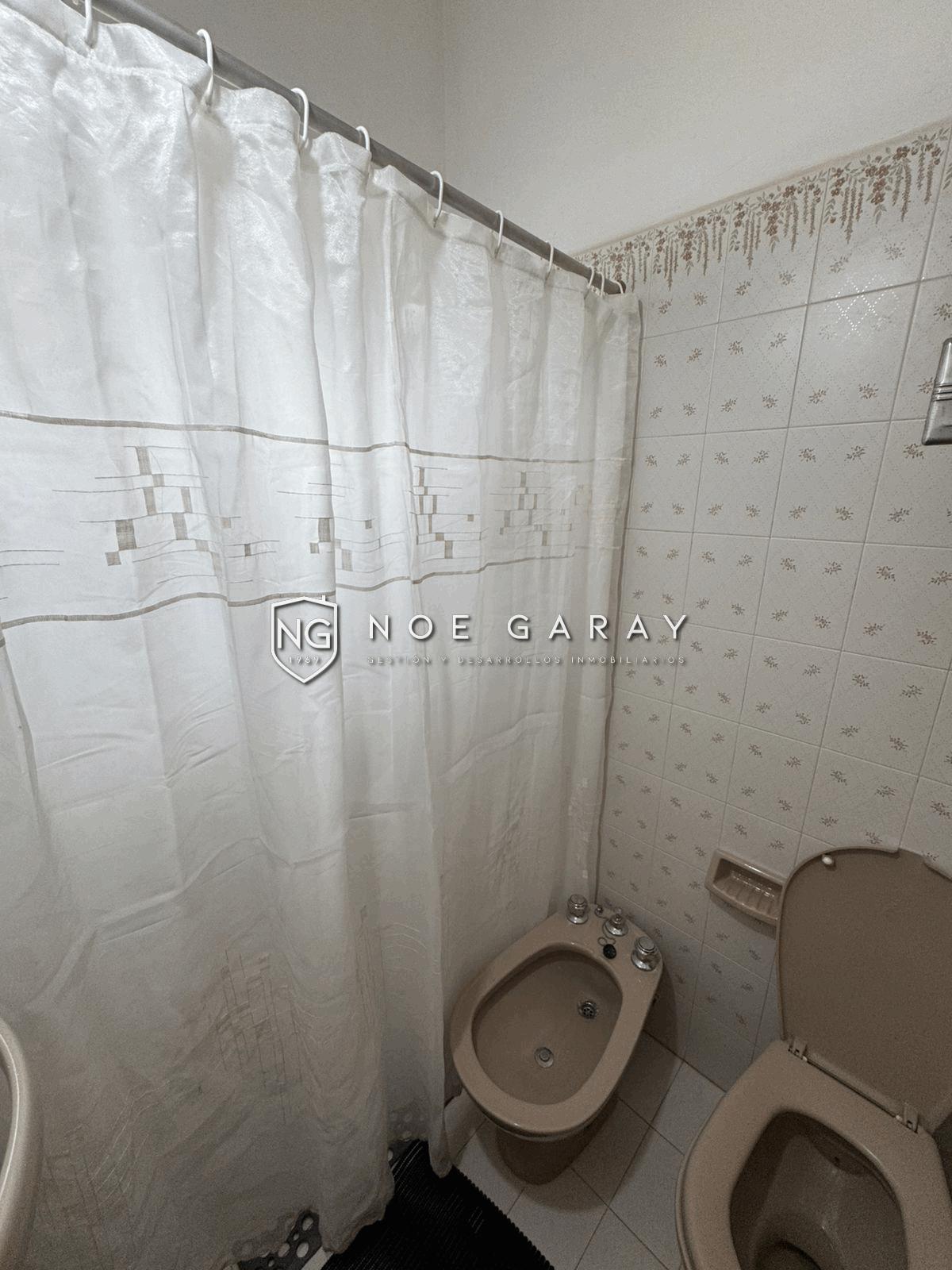 Casa a 1 cuadra del rio en alquiler temporario - Imagen 5