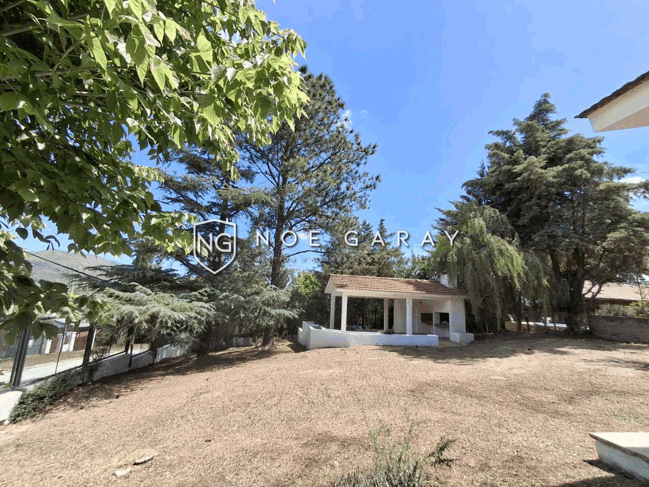 Casa a 1 cuadra del rio en alquiler temporario - Imagen 14