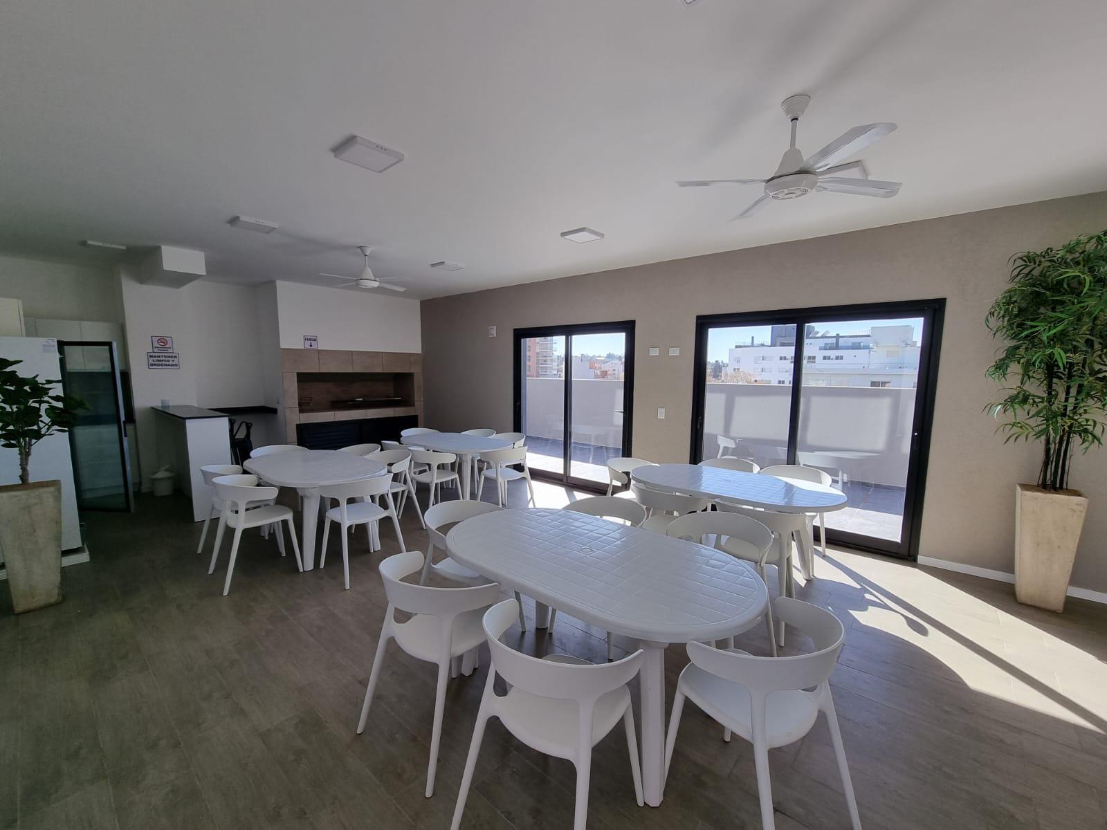 Se vende hermoso departamento en Edificio ETOILE VI - Imagen 14