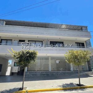 Departamento en Venta con cochera y pileta en el centro de carlos paz
