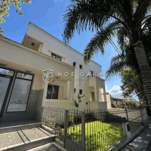 Departamento en Venta en Planta Baja con Patio y Cochera