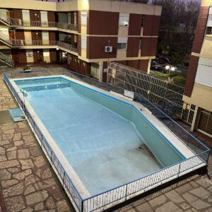 Departamento en Venta con Cochera y Piscina