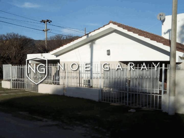 Casa mas Departamento en Venta a Pocas Cuadras del Río