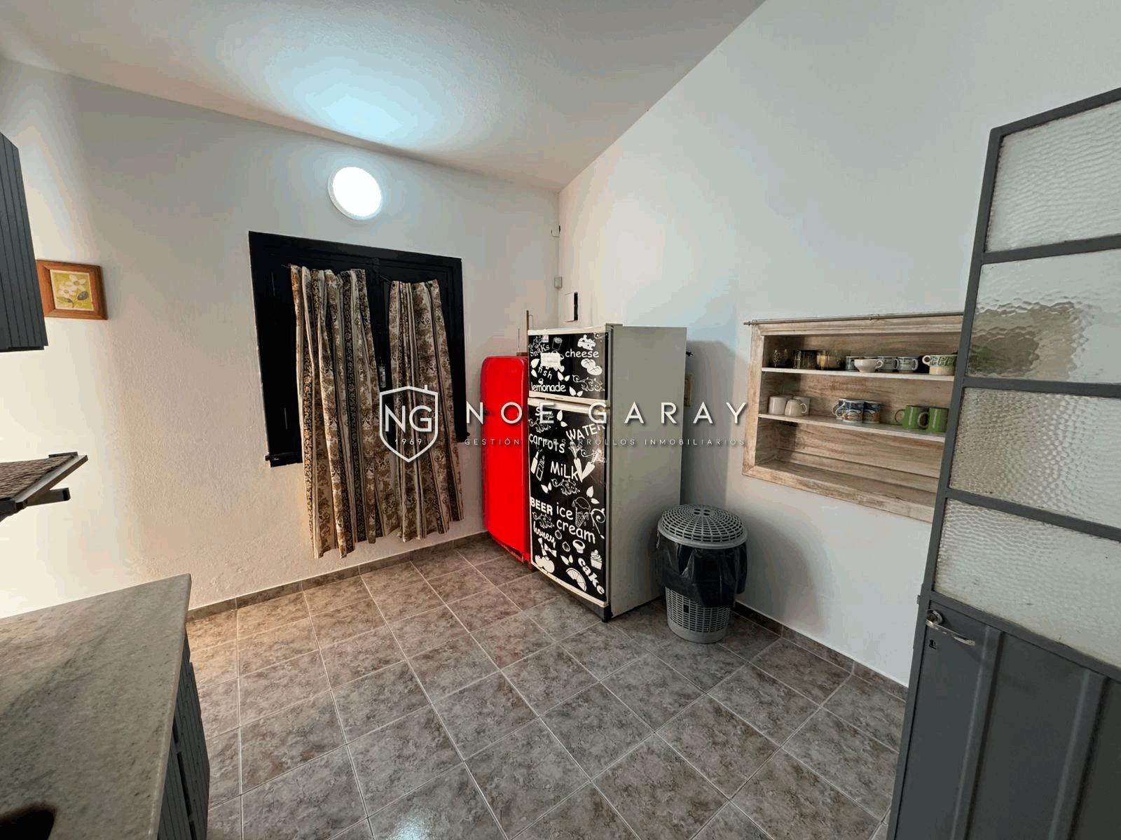 Casa de 3 dorm en alquiler anual en Barrio Manantiales - Imagen 3