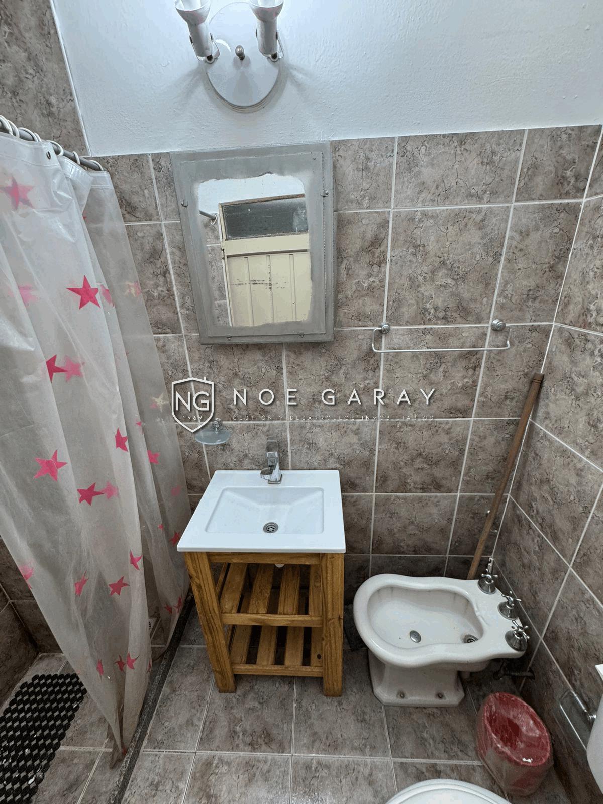 Casa de 3 dorm en alquiler anual en Barrio Manantiales - Imagen 9