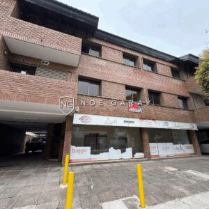 Dpto en alquiler anual con balcon