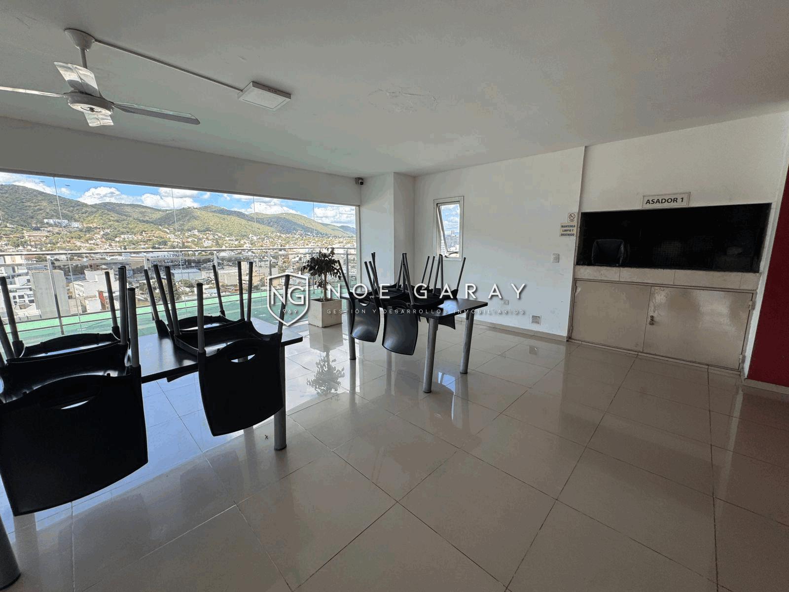 Departamento con balcón perimetral, vistas y cochera - Imagen 24