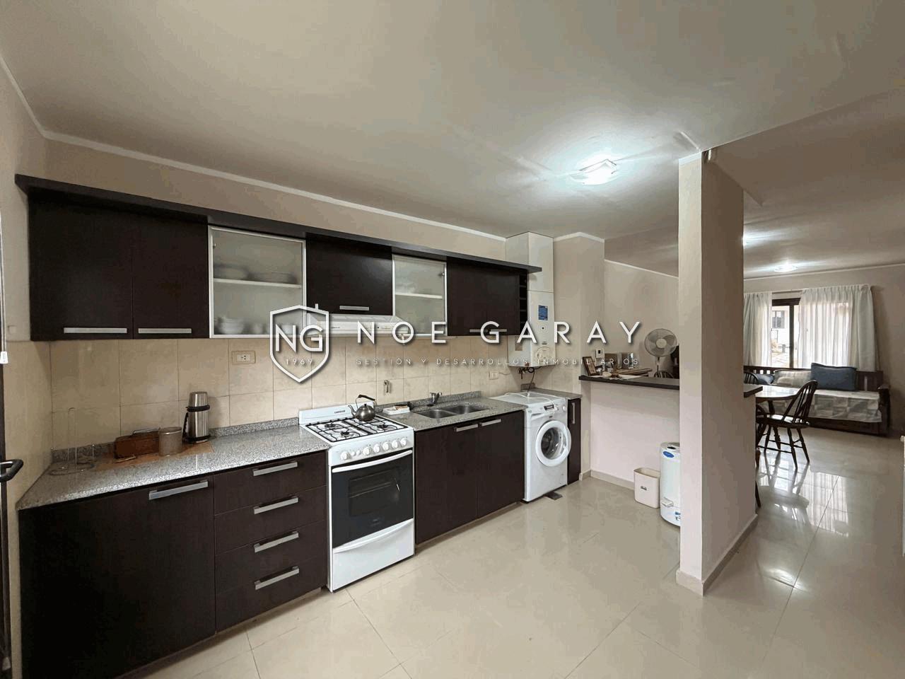 Dúplex en venta en complejo con cochera y piscina Barrio Santa Rita - Imagen 6