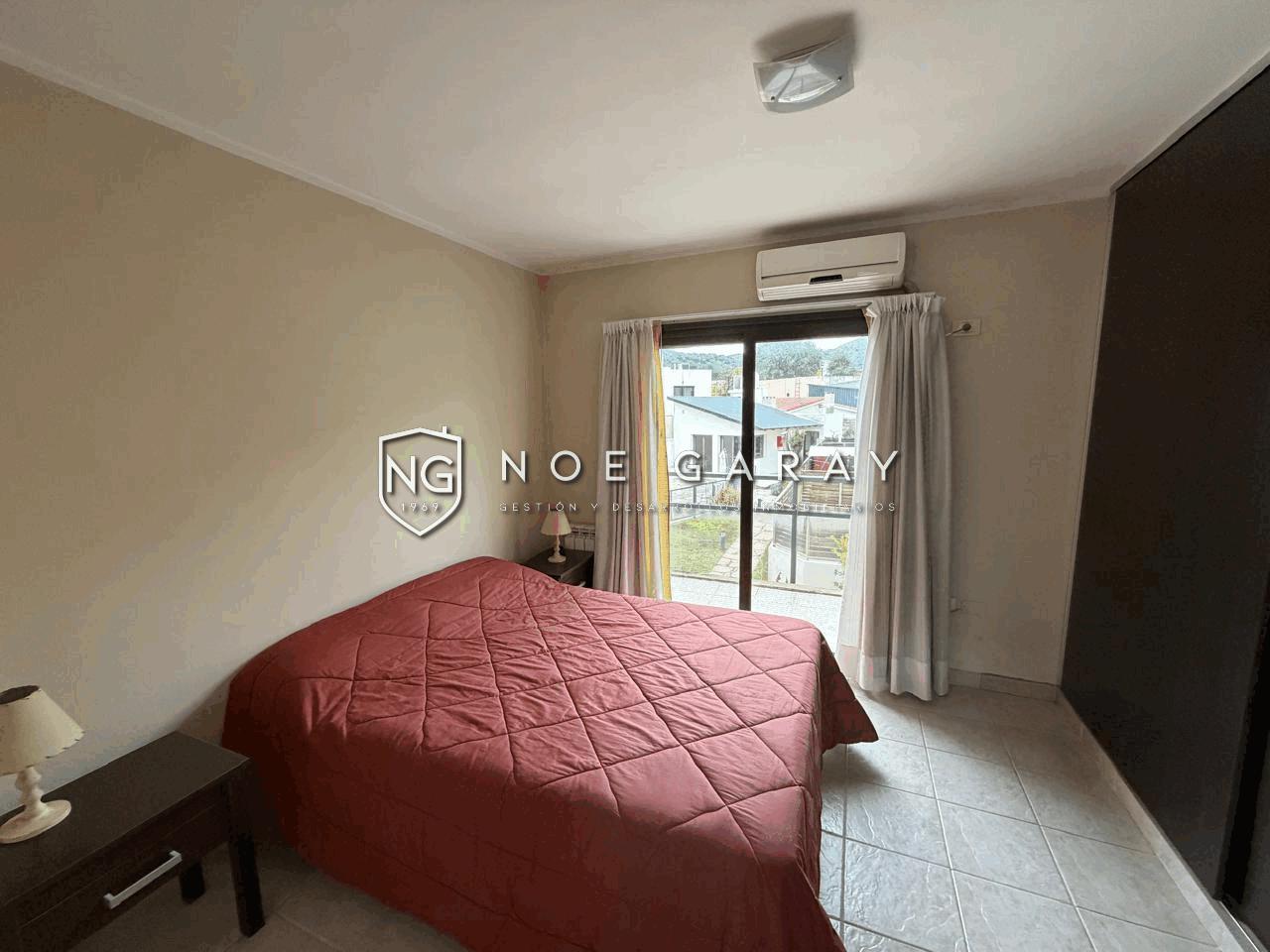 Dúplex en venta en complejo con cochera y piscina Barrio Santa Rita - Imagen 13