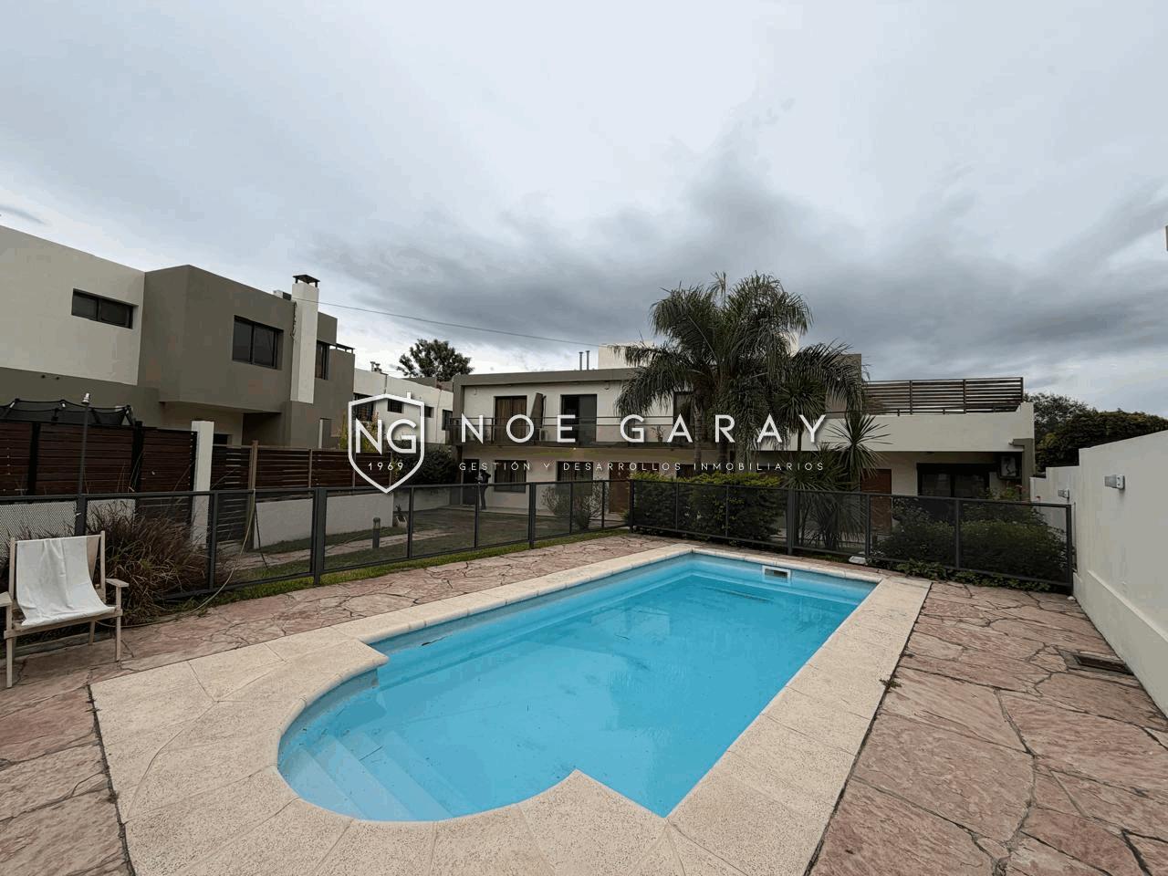 Dúplex en venta en complejo con cochera y piscina Barrio Santa Rita - Imagen 15