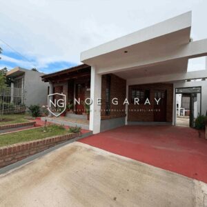 Casa en Venta a metros de Av Los Gigantes